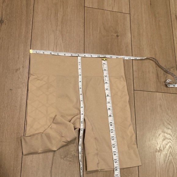 Jockey Girdle Size 3XL - Picture 4 of 9